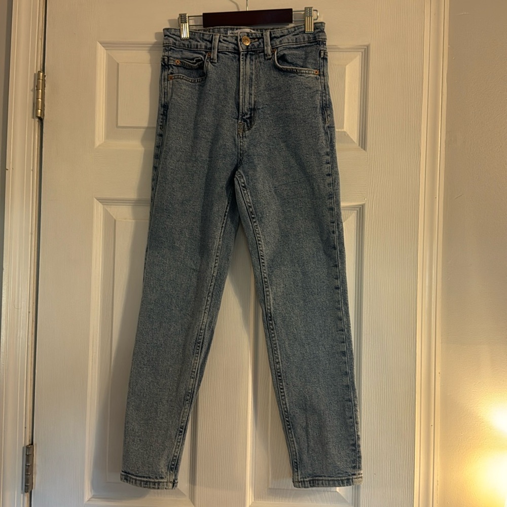 Stradivarius Light Blue high waisted Straight Leg Jeans